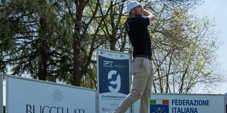 Villa Paradiso Alps Open: la Pro-Am al team di Hole. Via allo show dell’Alps Tour